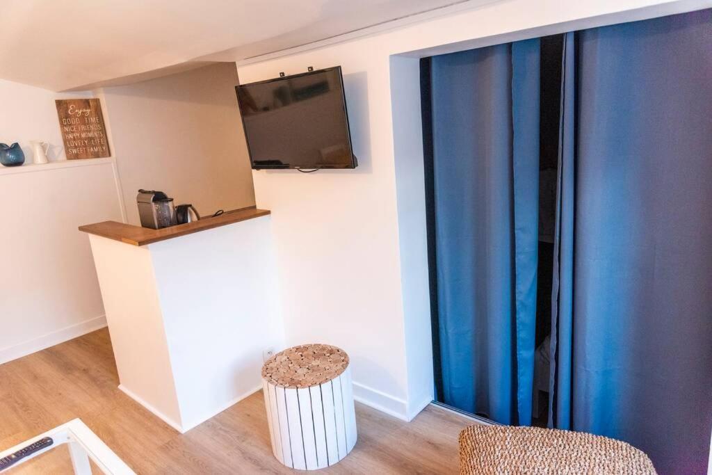Appartement 2 Personnes, Place St Sauveur A 2Min Кан Екстер'єр фото